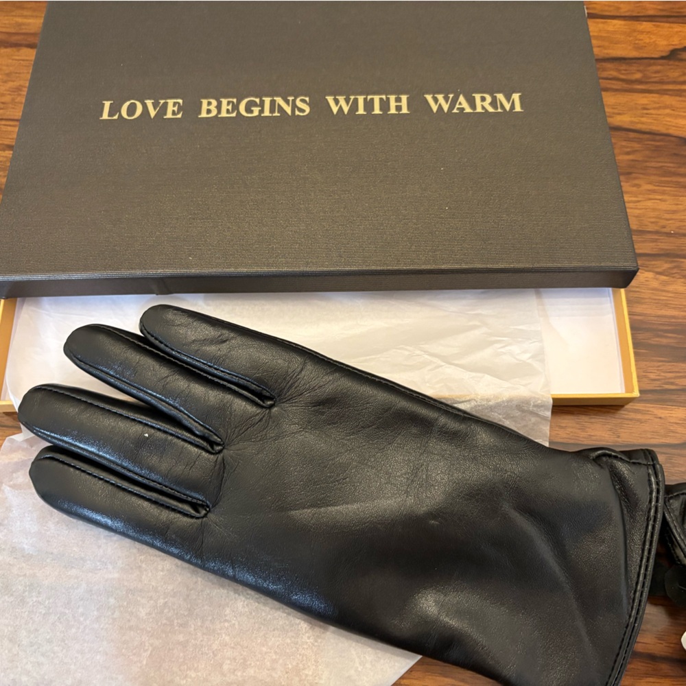 Black Full-Hand Leather Gloves Classic Design